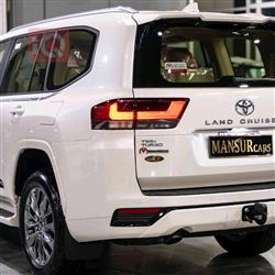 تۆیۆتا لاند کروزەر